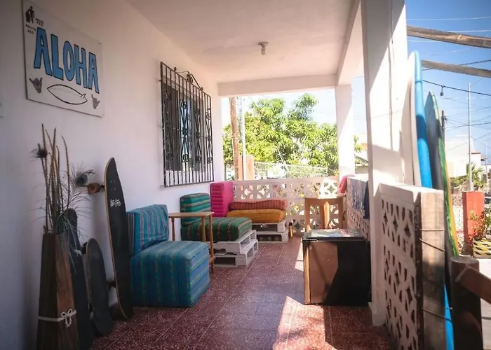 Surf Hostel Cabo \
